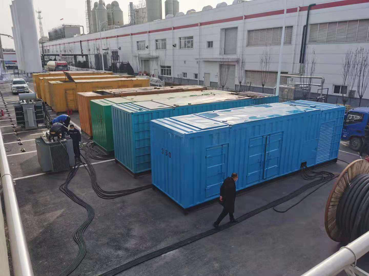 巧家发电机出租-两相发电机与三相发电机有何区别?