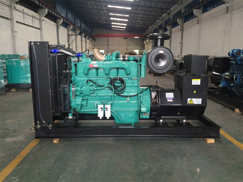 巧家发电机出租租赁如何保证柴油发电机组的正常运行?